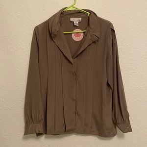 Vintage Beige Blouse - Alyssa Carr 8